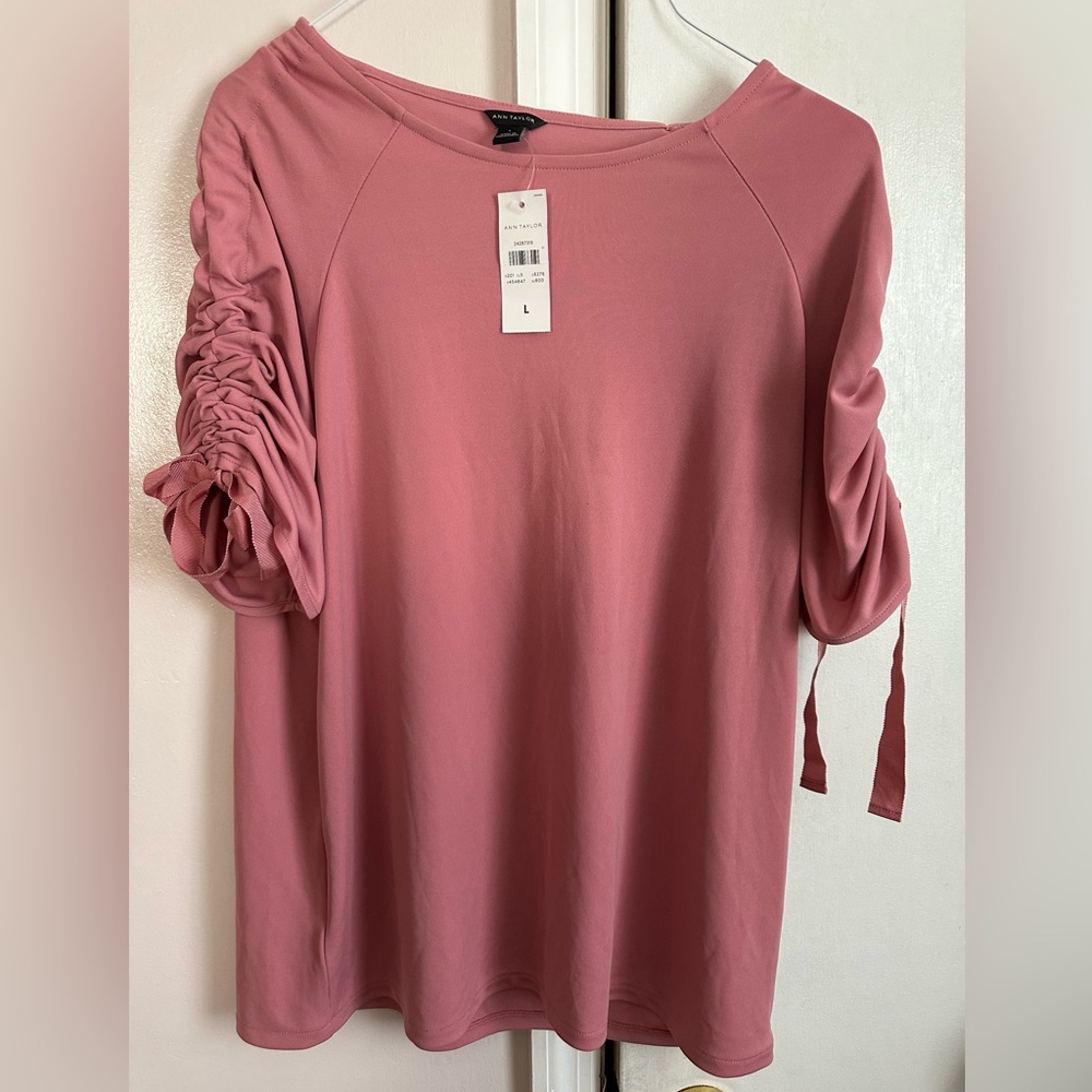 NWT Ann Taylor Ribbon Ruched Top - Picture 2 of 4